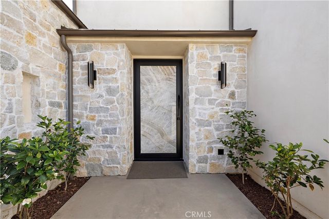 20321 Orchid, Newport Beach, CA 92660