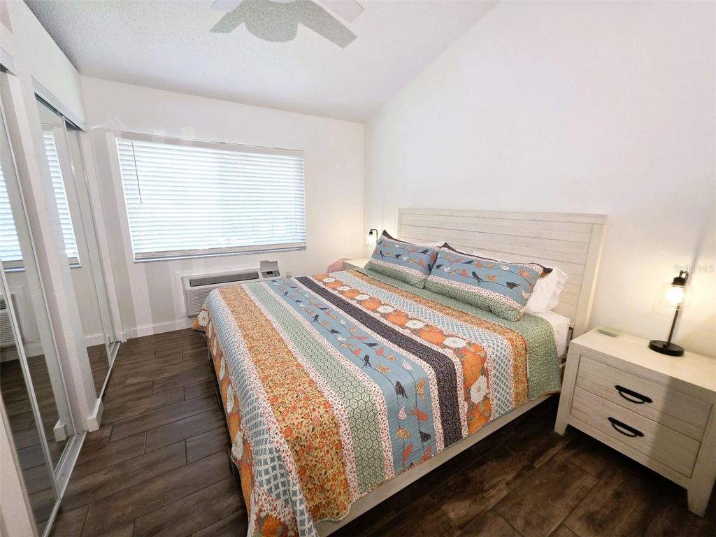 Image 12 of property listing at 1955 ABRICO DRIVE G16, Lutz, FL 33558