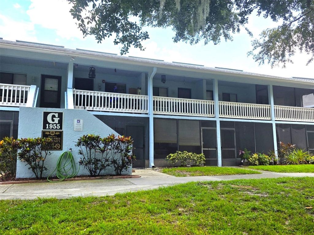 Image 3 of property listing at 1955 ABRICO DRIVE G16, Lutz, FL 33558