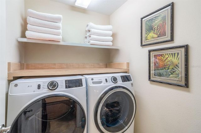 8561 AMBERJACK CIRCLE 203, Englewood, FL 34224