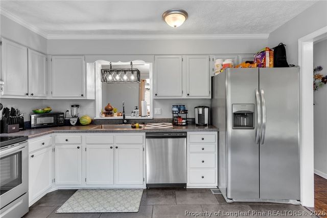 6812 Saint Julian Way, Fayetteville, NC 28314
