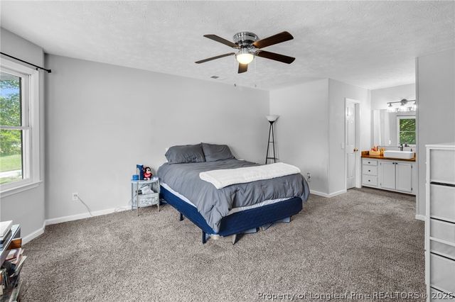6812 Saint Julian Way, Fayetteville, NC 28314