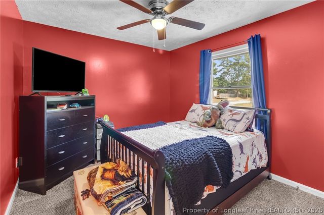 6812 Saint Julian Way, Fayetteville, NC 28314