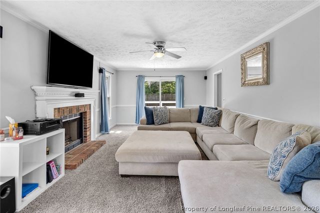 6812 Saint Julian Way, Fayetteville, NC 28314