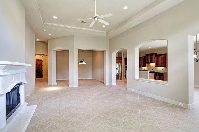 11202 Royal Chateau Lane, Houston, TX 77082