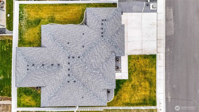 1011 8th Avenue NE, Ephrata, WA 98823