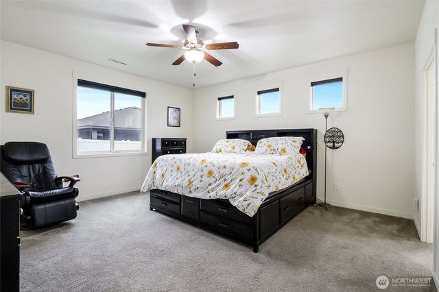 1011 8th Avenue NE, Ephrata, WA 98823