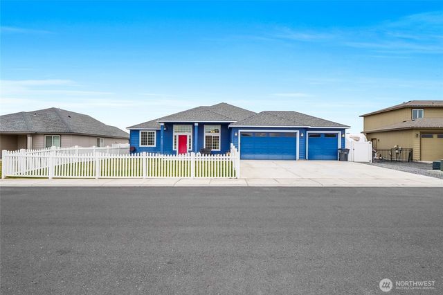 1011 8th Avenue NE, Ephrata, WA 98823