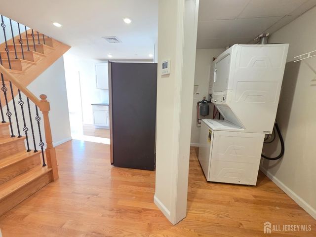 120 Georges Road 312, New Brunswick, NJ 08901