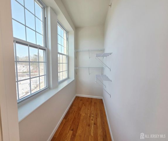 120 Georges Road 312, New Brunswick, NJ 08901