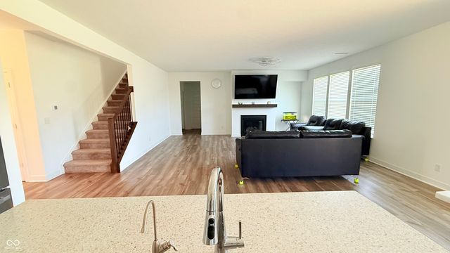 1043 Kendrick Street, Greenwood, IN 46143