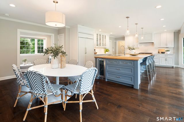 67 Dunning Road, New Canaan, CT 06840