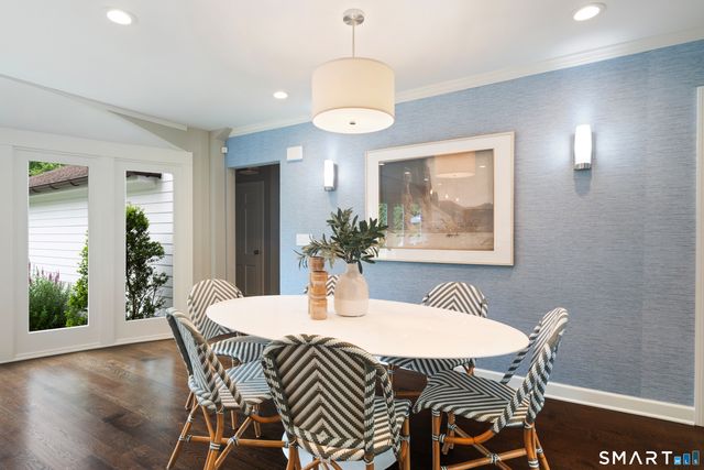 67 Dunning Road, New Canaan, CT 06840