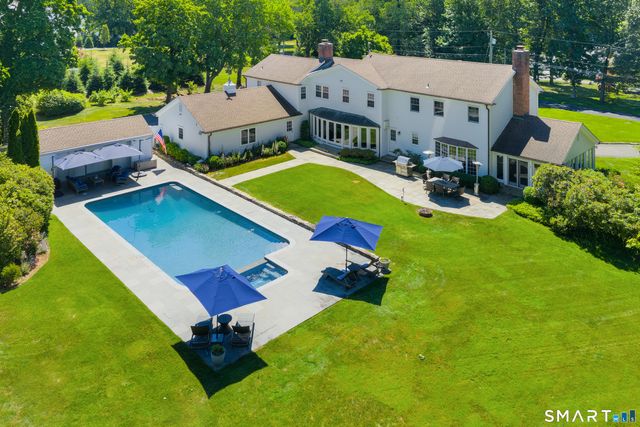 67 Dunning Road, New Canaan, CT 06840