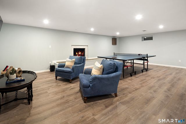 67 Dunning Road, New Canaan, CT 06840