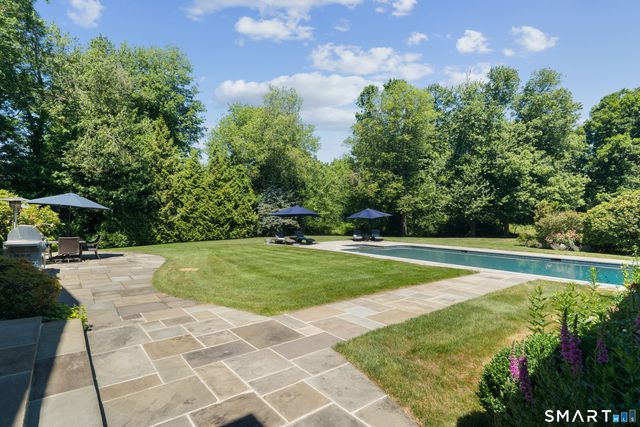 67 Dunning Road, New Canaan, CT 06840