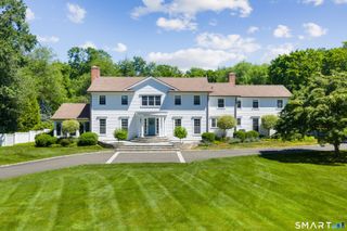 67 Dunning Road, New Canaan, CT 06840