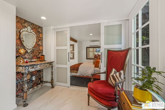 575 S Calle Ajo 2, Palm Springs, CA 92264