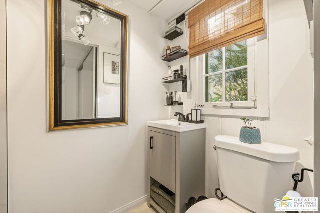 575 S Calle Ajo 2, Palm Springs, CA 92264