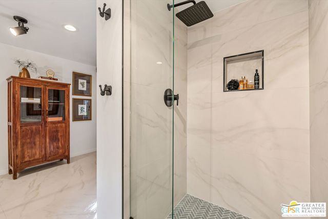 575 S Calle Ajo 2, Palm Springs, CA 92264