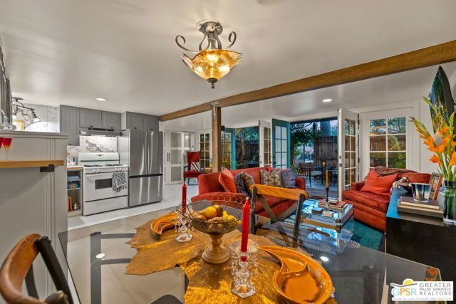 575 S Calle Ajo 2, Palm Springs, CA 92264