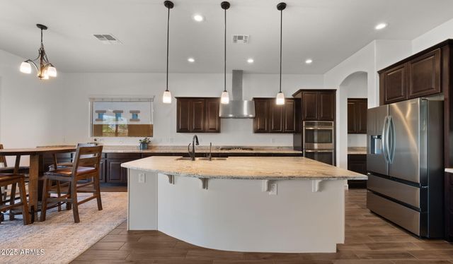 4717 S QUANTUM Way, Mesa, AZ 85212