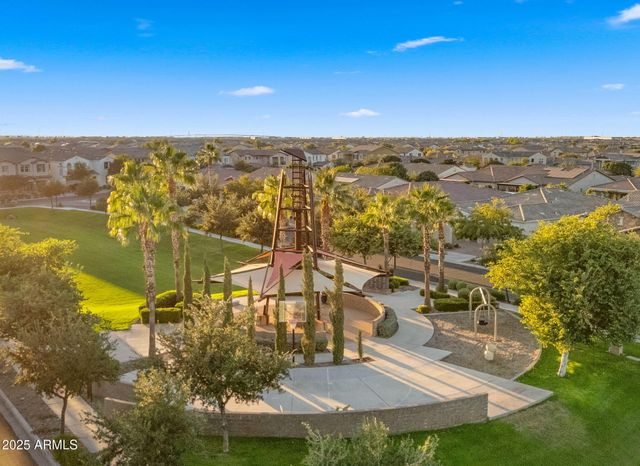 4717 S QUANTUM Way, Mesa, AZ 85212