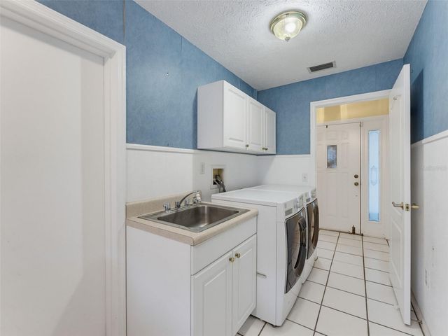 5805 LAFAYETTE ST, New Port Richey, FL 34652