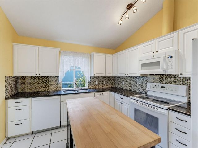 5805 LAFAYETTE ST, New Port Richey, FL 34652