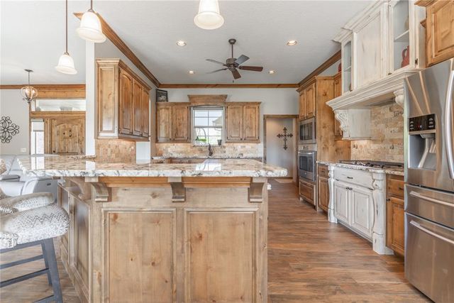 600 Hannah Drive, Tuttle, OK 73089