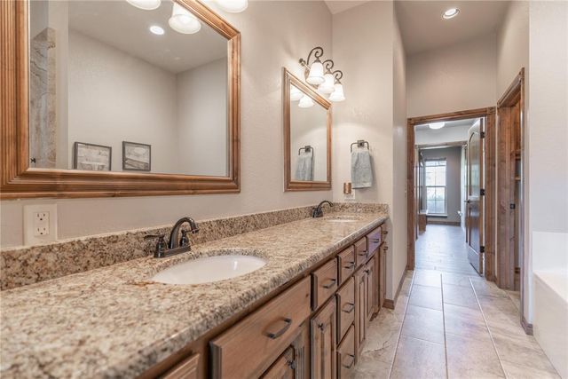 600 Hannah Drive, Tuttle, OK 73089