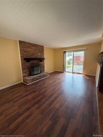 31648 Edgeworth Drive, Madison Heights, MI 48071