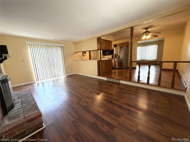 31648 Edgeworth Drive, Madison Heights, MI 48071