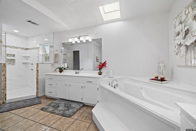 8235 Baylor Dr., Tyler, TX 75703