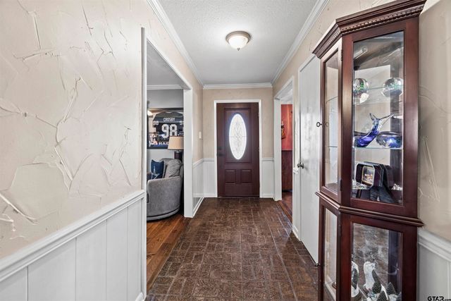 8235 Baylor Dr., Tyler, TX 75703