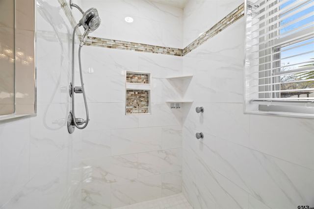 8235 Baylor Dr., Tyler, TX 75703