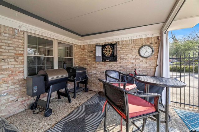 8235 Baylor Dr., Tyler, TX 75703