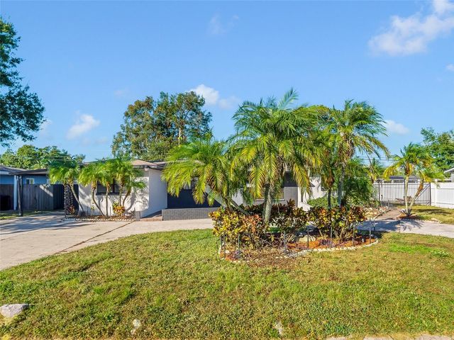 1899 66TH AVENUE N, St Petersburg, FL 33702