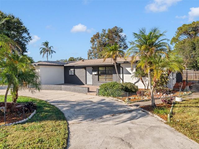 1899 66TH AVENUE N, St Petersburg, FL 33702