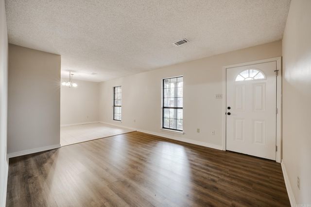 83 Linder Drive, Greenbrier, AR 72058