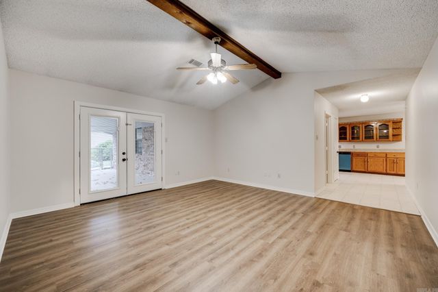 83 Linder Drive, Greenbrier, AR 72058