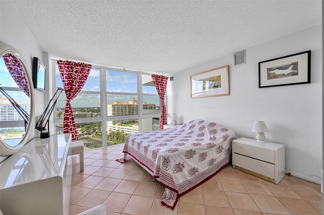 2841 N Ocean Blvd 1809, Fort Lauderdale, FL 33308