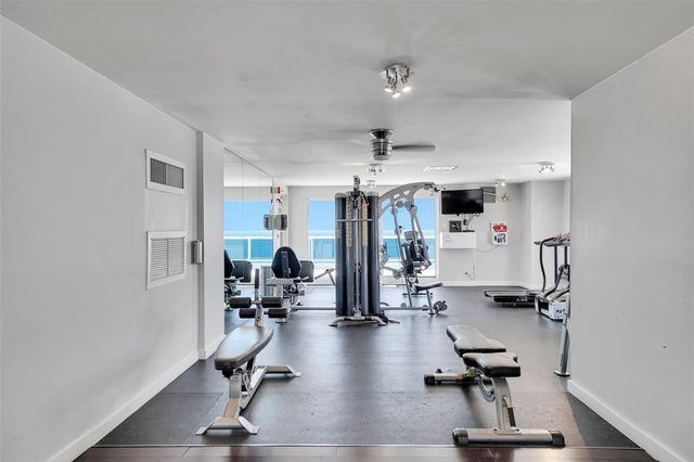 2841 N Ocean Blvd 1809, Fort Lauderdale, FL 33308