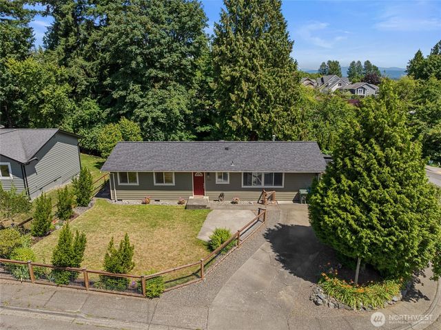 5984 Sunshine Drive, Ferndale, WA 98248