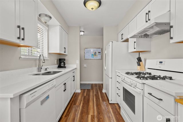 5984 Sunshine Drive, Ferndale, WA 98248