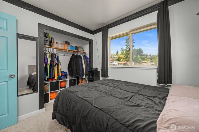5984 Sunshine Drive, Ferndale, WA 98248
