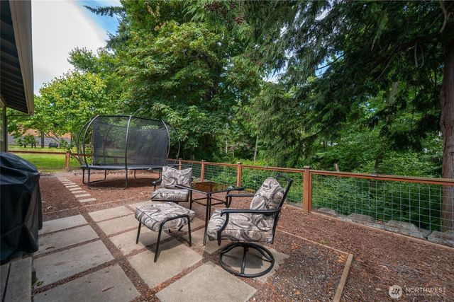 5984 Sunshine Drive, Ferndale, WA 98248