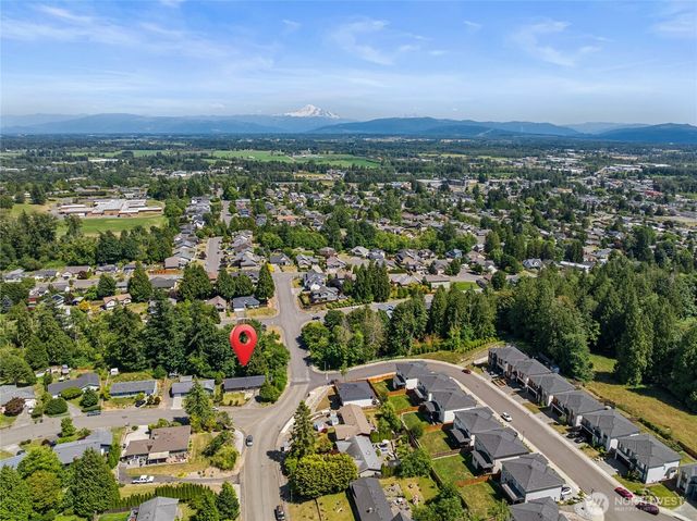 5984 Sunshine Drive, Ferndale, WA 98248