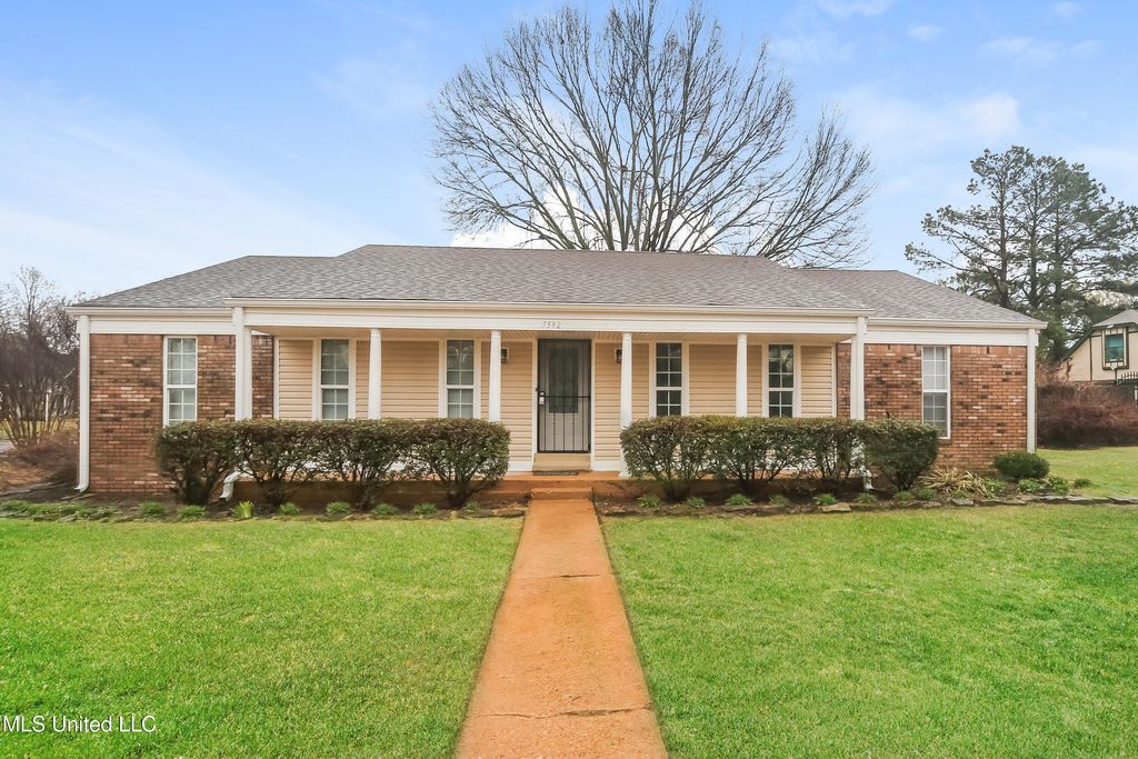 7592 Millbridge Drive, Southaven, MS 38671