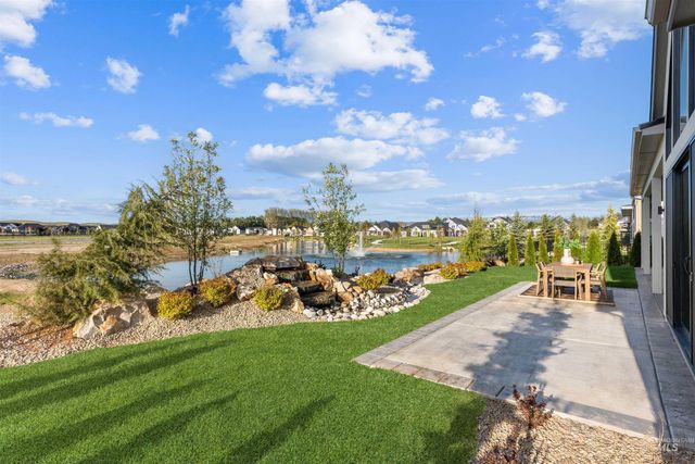 5036 W Braveheart St, Eagle, ID 83616